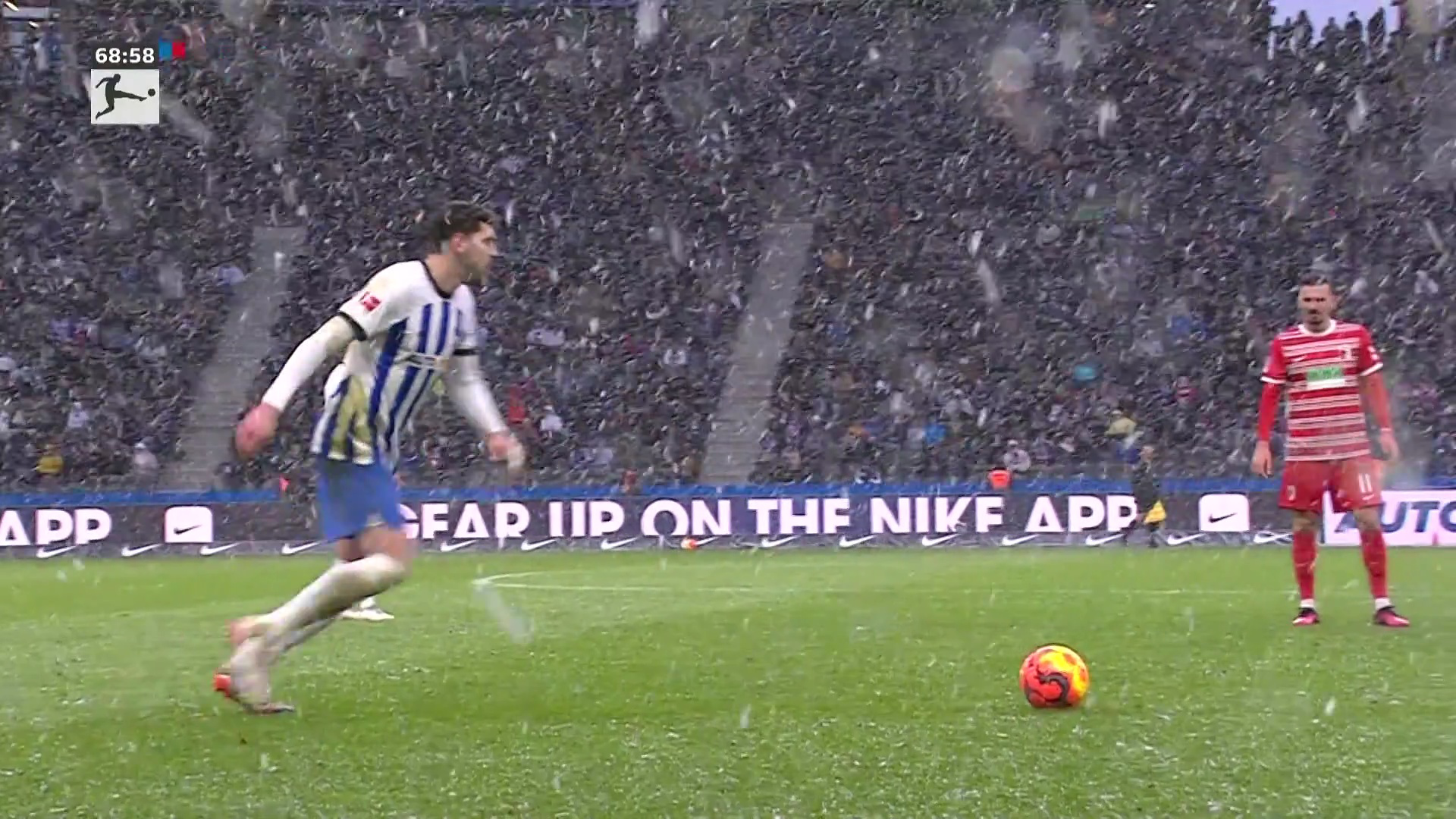 关于奥格斯堡后防失误频频,需提升状态的信息 关于奥格斯堡后防失误频频,需提升状态的信息