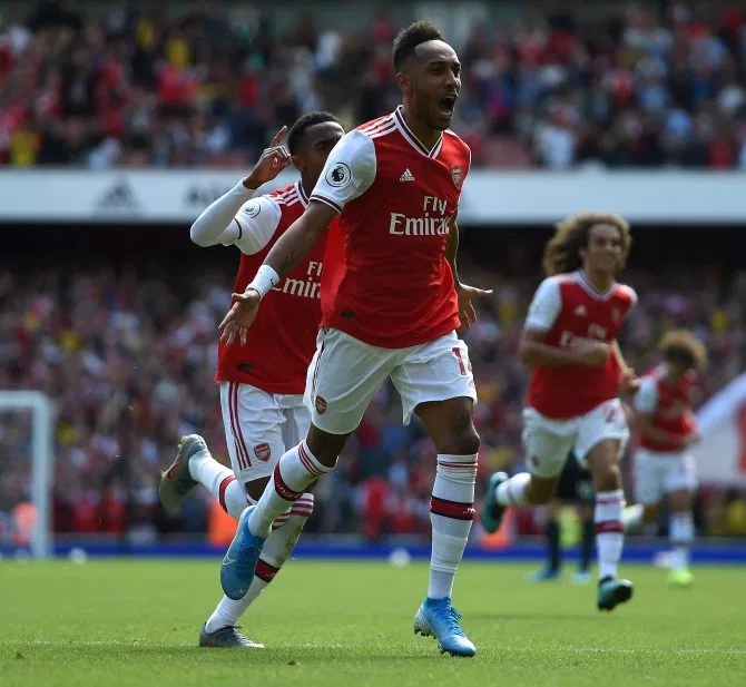 莱比锡红牛队扩大优势，狂胜对手领跑积分榜的简单介绍