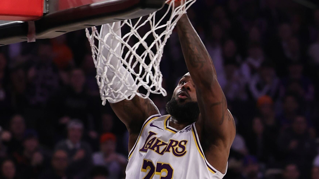 开云官方app入口-包含爵士绝杀尼克斯，浓眉哥关键制胜的词条