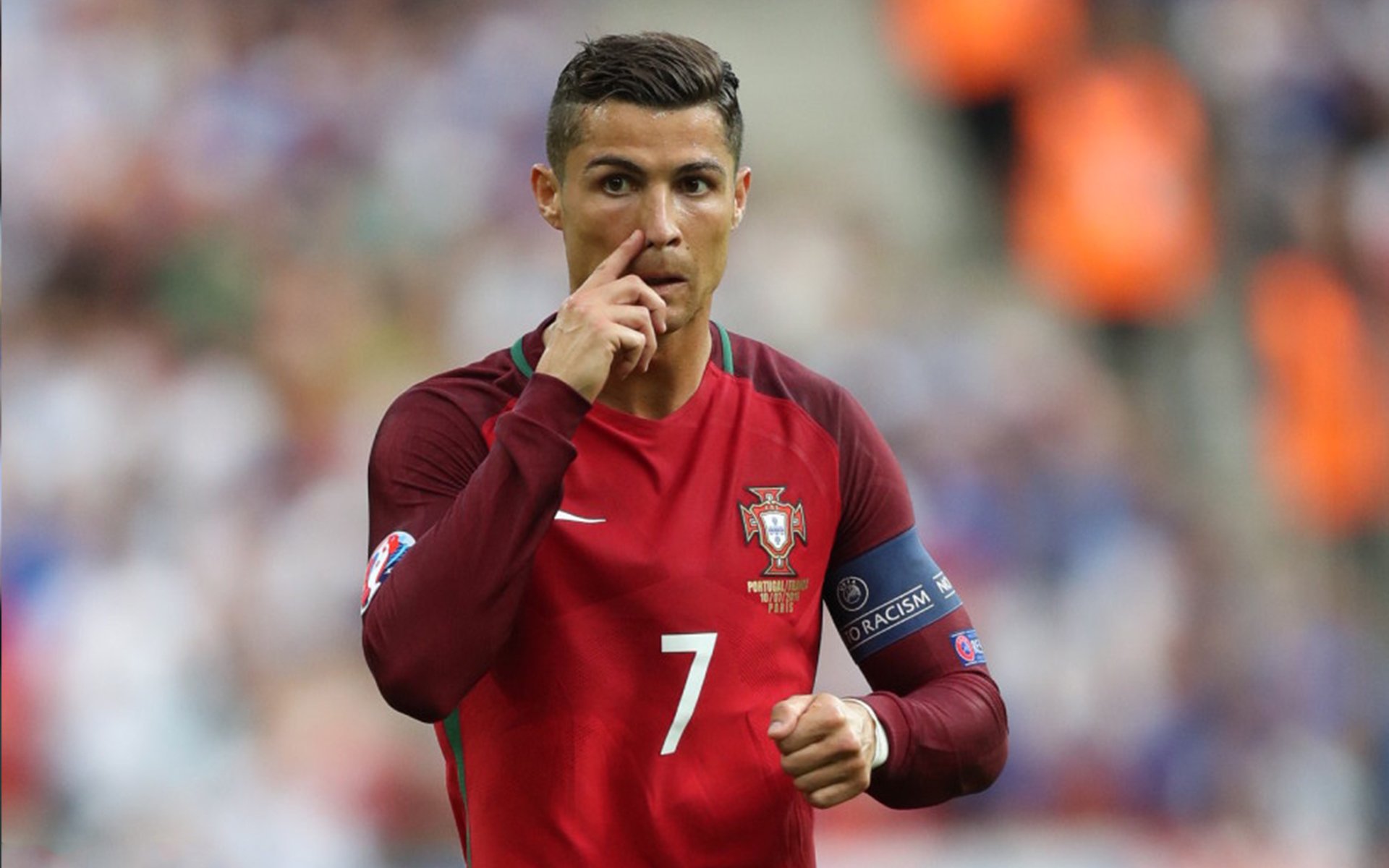 赛道上的孤勇者,汉密尔顿扛起全队,法拉利惊险击败阿斯顿马丁